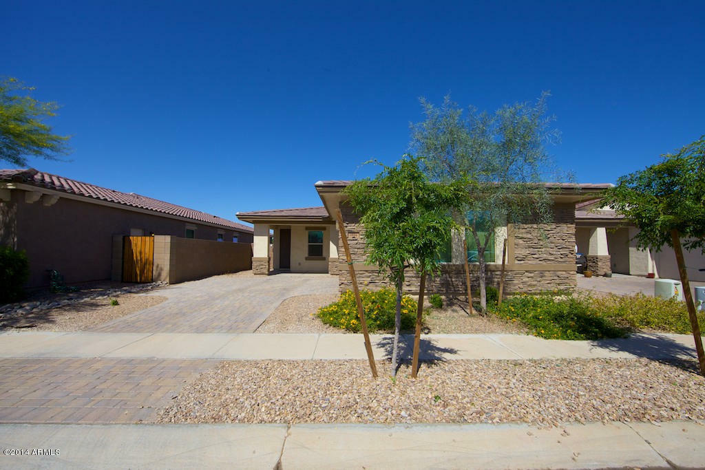 Property Photo:  1806 S Racine Lane  AZ 85295 