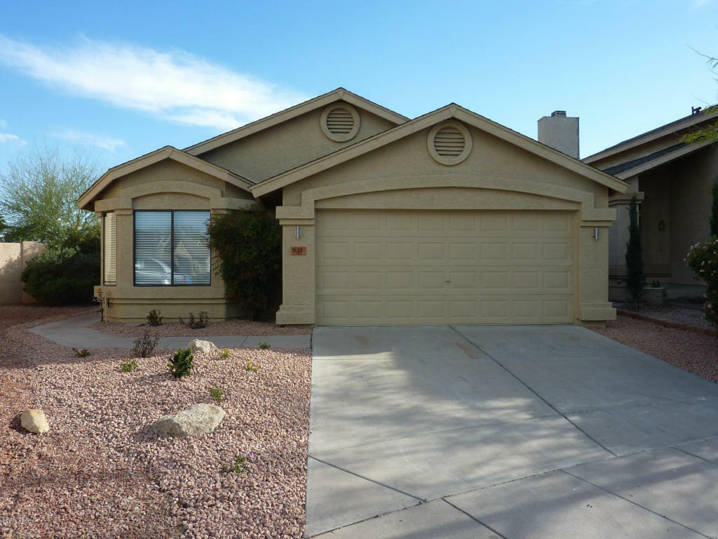 Property Photo:  833 E Rosemonte Drive  AZ 85024 