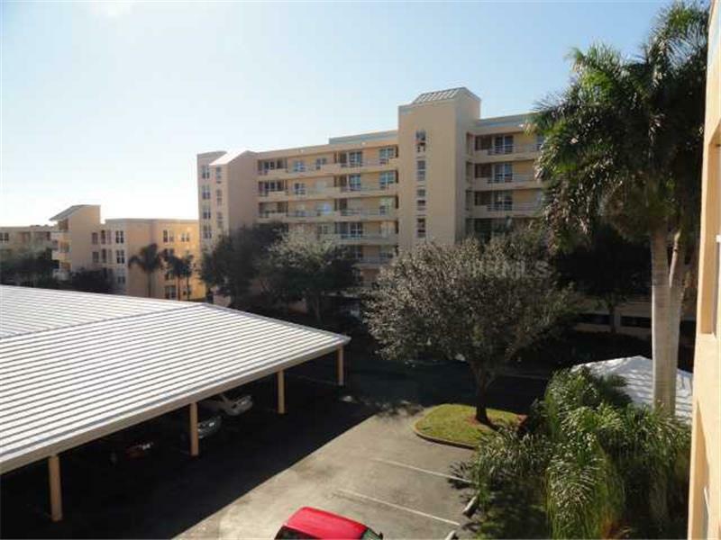 Property Photo:  4460 Fairways Boulevard 207  FL 34209 