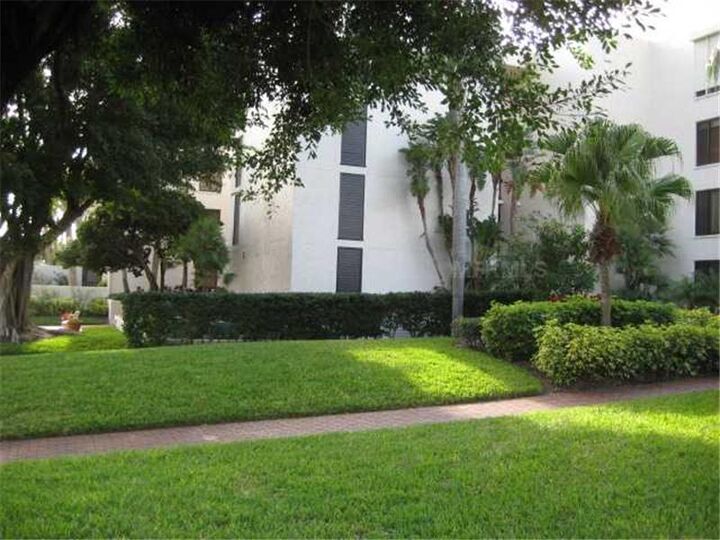 Property Photo: 1965 Gulf Of Mexico Drive 405 FL 34228