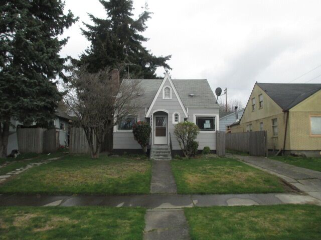 Property Photo:  3853 S G St  WA 98418 