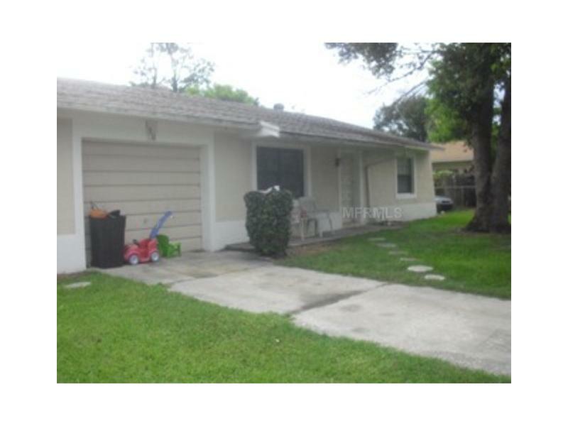 Property Photo:  130 Apple Blossom Court  FL 32807 