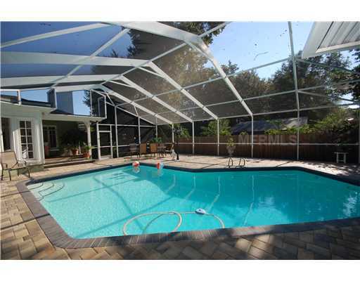 Property Photo:  1109 Aruba Drive  FL 32806 