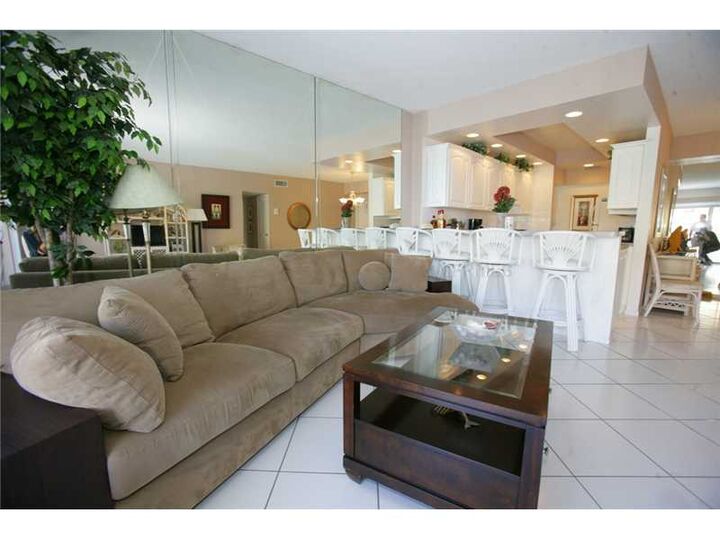 Property Photo:  5830 Midnight Pass Road 43  FL 34242 