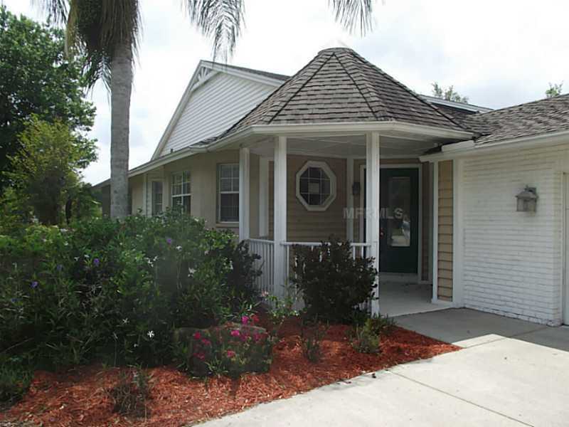 Property Photo:  10210 Woodborne Place  FL 34202 