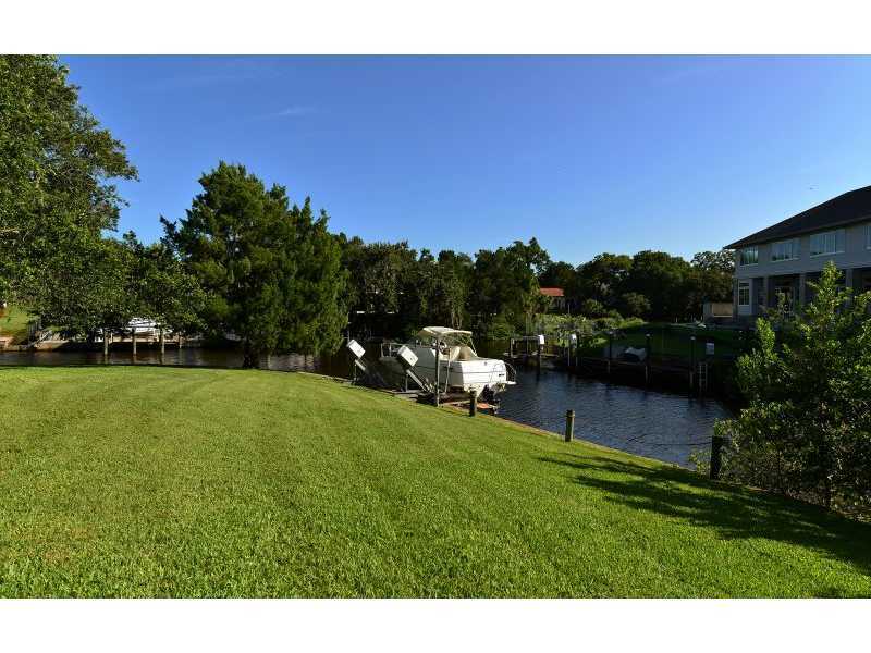 Property Photo:  7315 Periwinkle Drive  FL 34231 