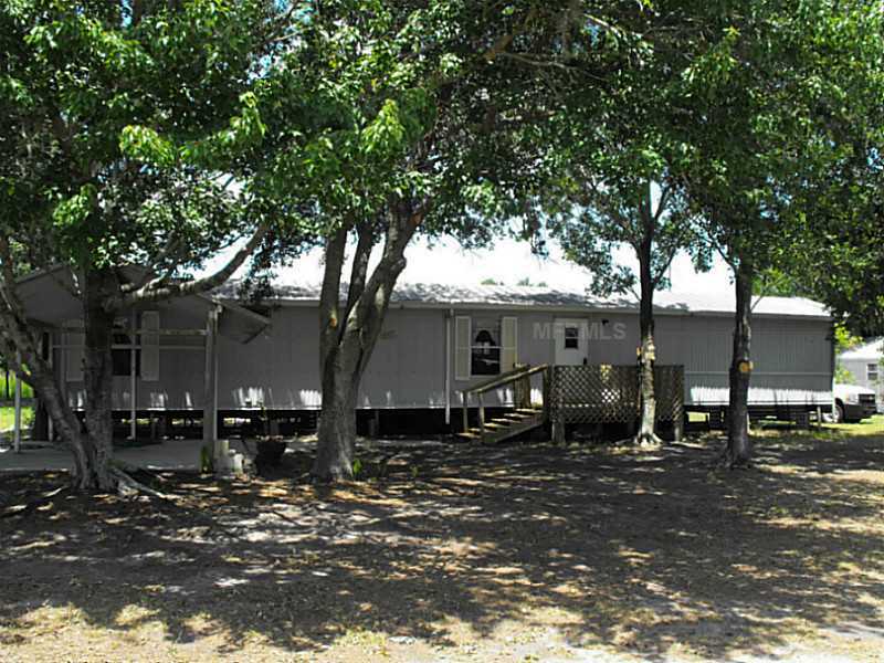 Property Photo: 842 Dawes Road FL 33843