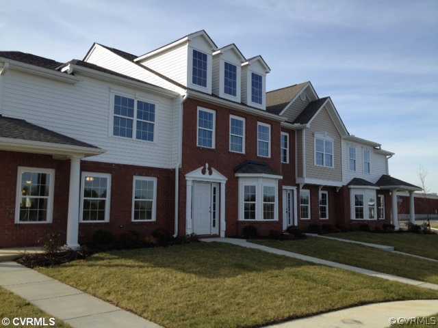 Property Photo: 7499 Pebble Lake Drive 4 VA 23111