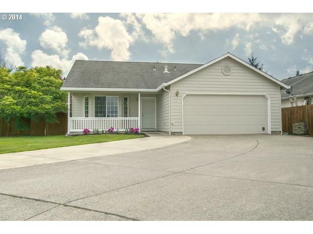 Property Photo: 16305 NE 80th St WA 98682