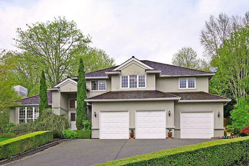 Property Photo: 25626 NE 39th Way WA 98053