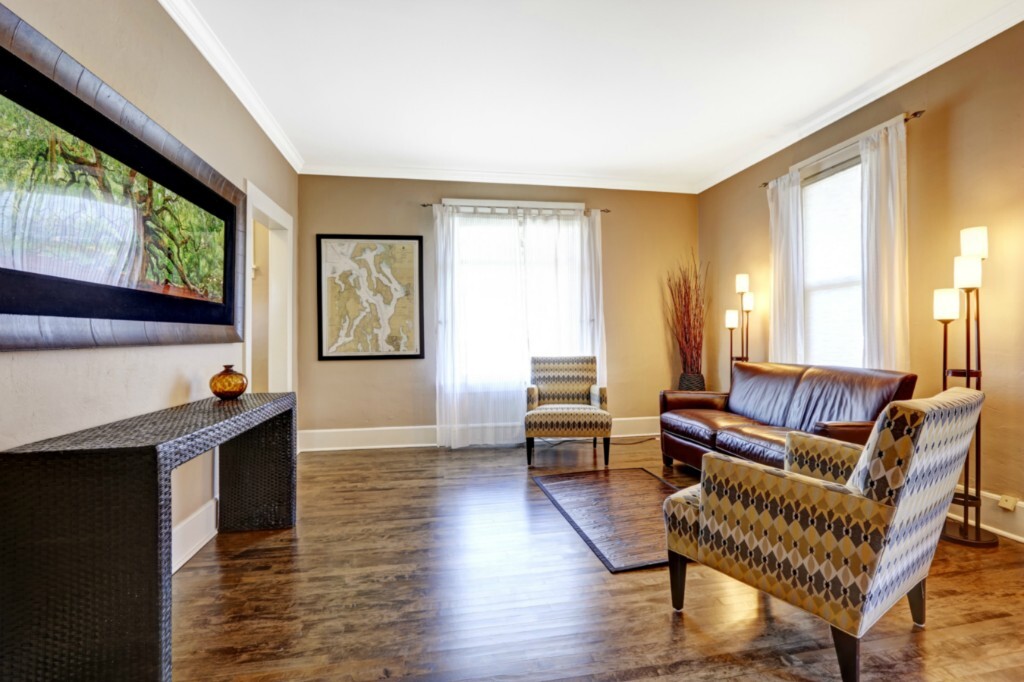 Property Photo: 547 NE 81st St WA 98115