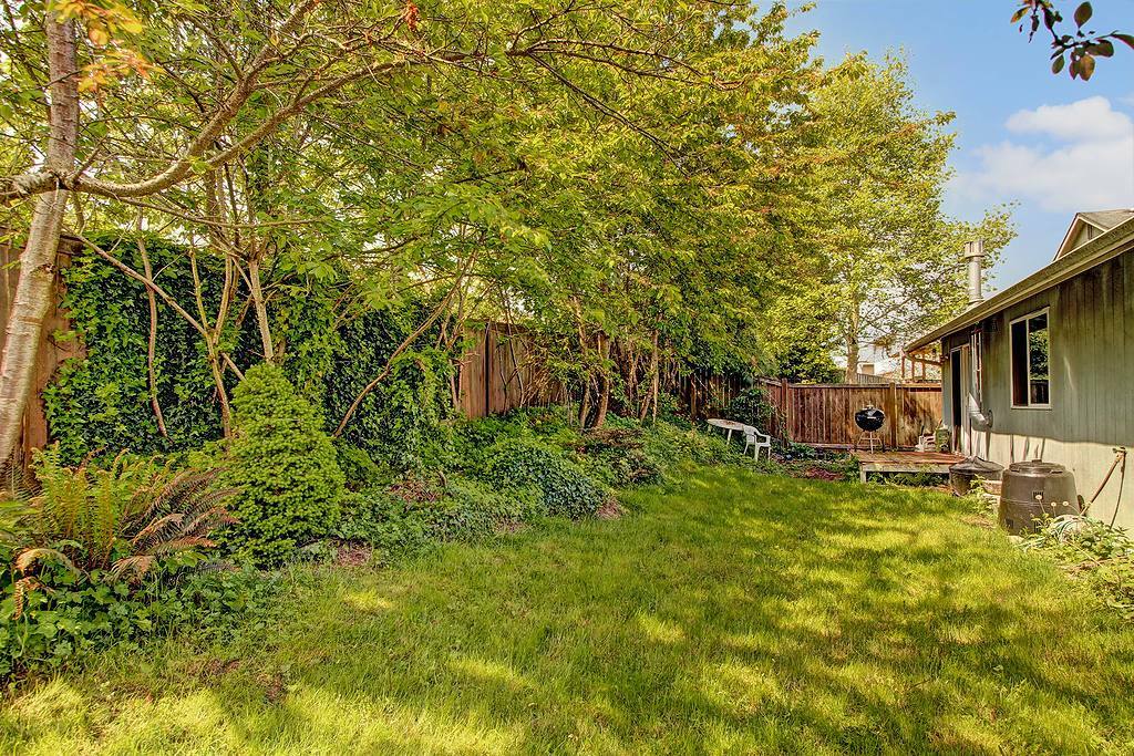 Property Photo:  9728 9th St SE  WA 98258 