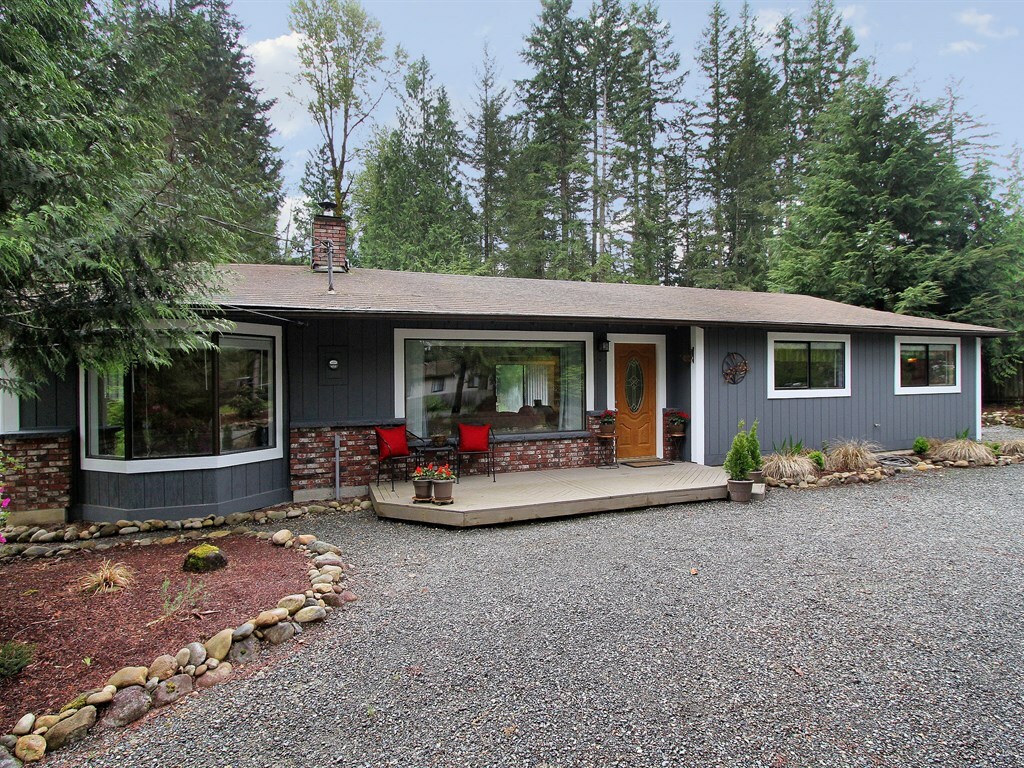 Property Photo:  28515 SE 228th St  WA 98038 