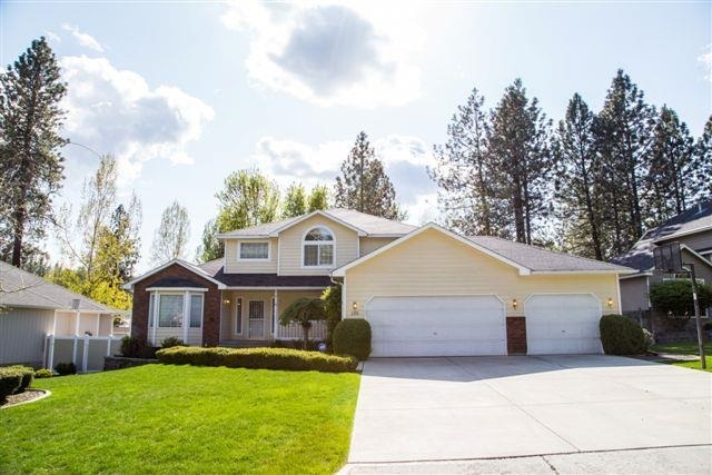 Property Photo: 115 W Rolland Ave WA 99218