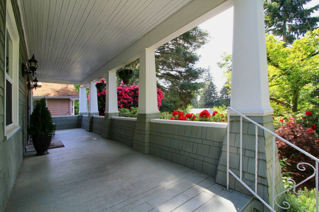 Property Photo:  12042 38th Ave NE  WA 98125 