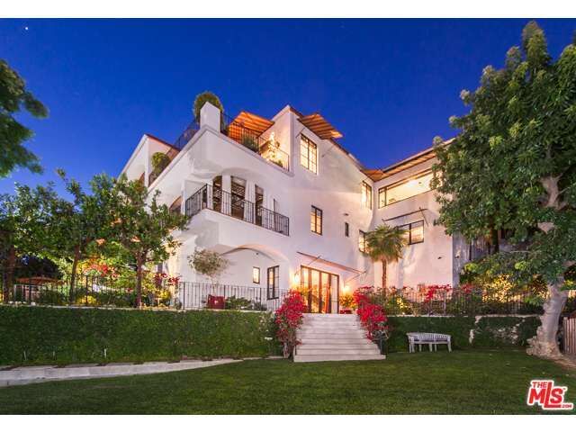 Property Photo: 2771 Glendower Ave CA 90027