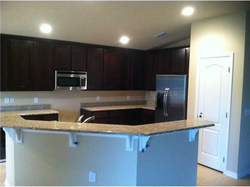 Property Photo:  9218 Raes Creek Place  FL 34221 