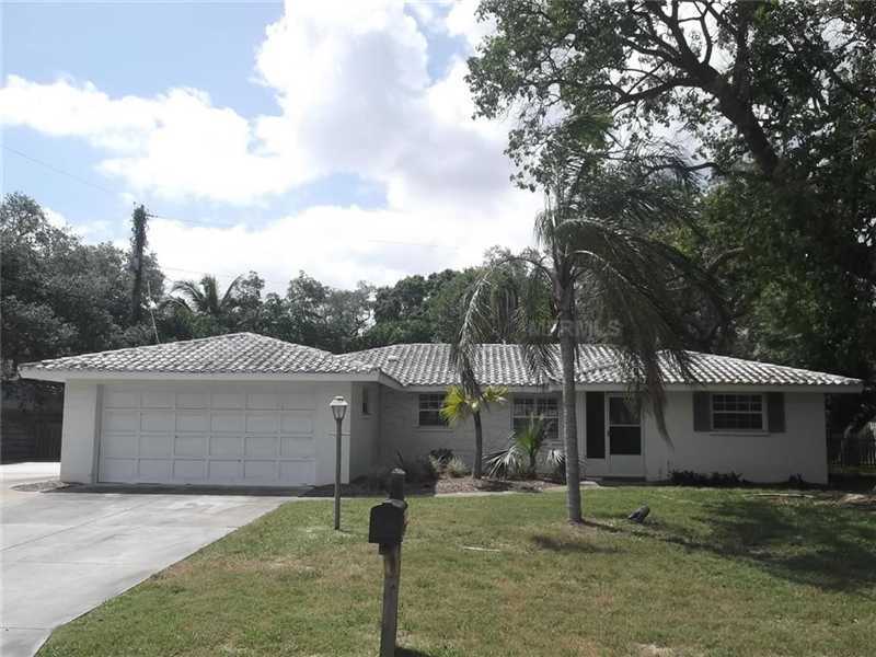 Property Photo:  1846 Cockleshell Drive  FL 34231 