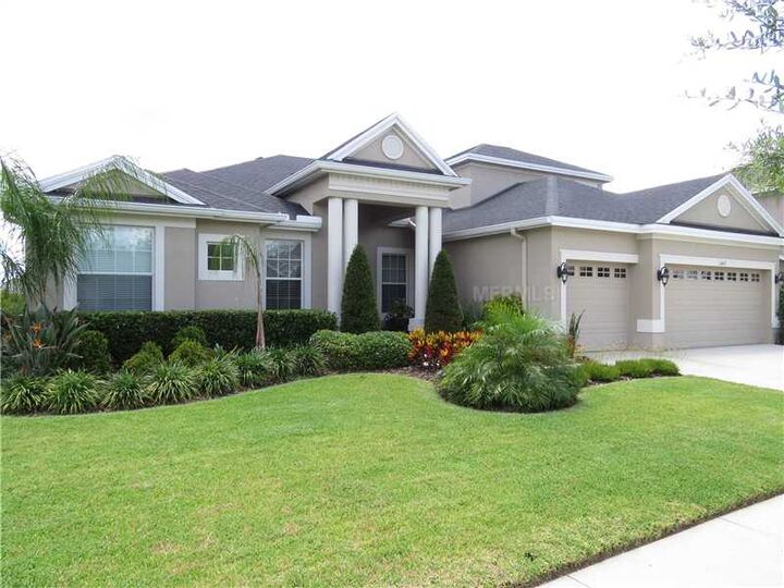 Property Photo: 12419 Belcroft Drive FL 33579