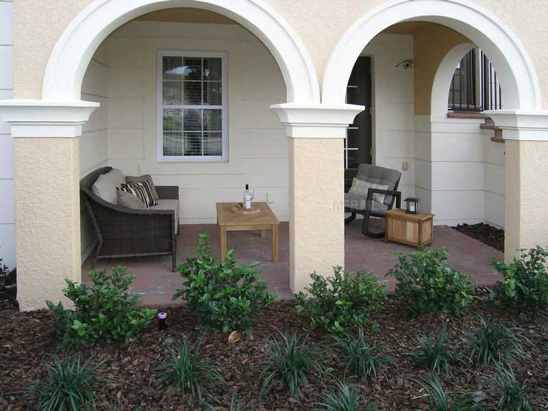 Property Photo:  920 Lobelia Drive  FL 34746 