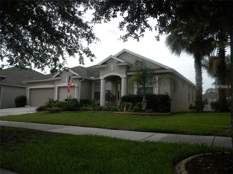 Property Photo: 435 Arch Ridge Loop FL 33584