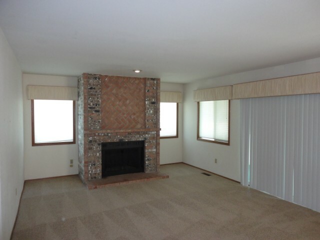 Property Photo: 12269 Ridgepoint Cir NW WA 98383