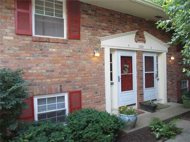 Property Photo:  1387 Bluff Avenue B  OH 43212 