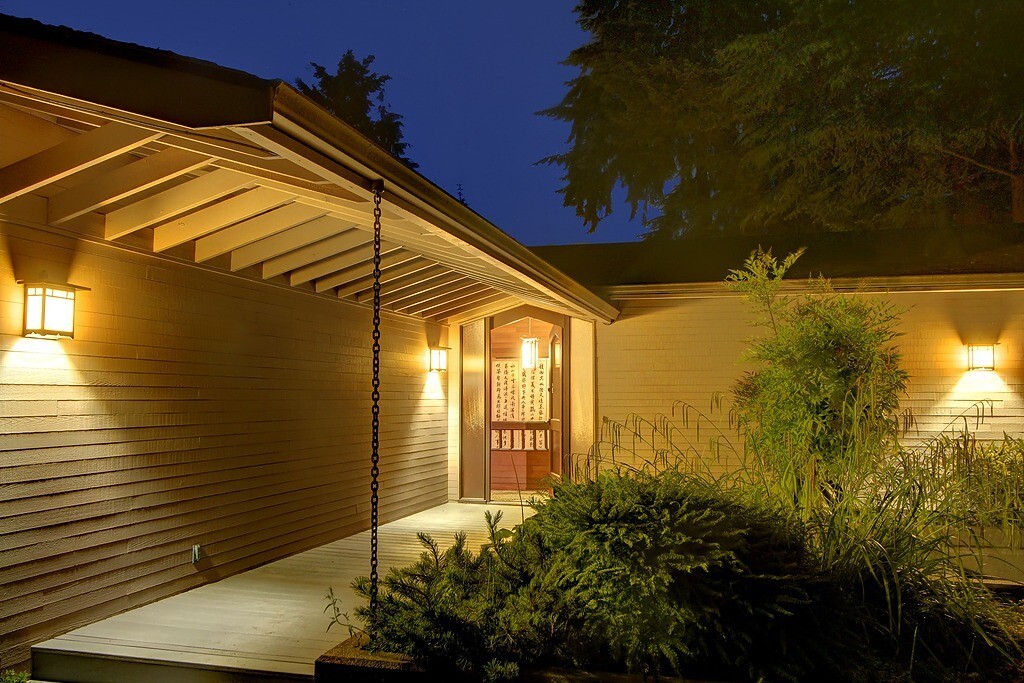 Property Photo: 5356 153rd Ave SE WA 98006