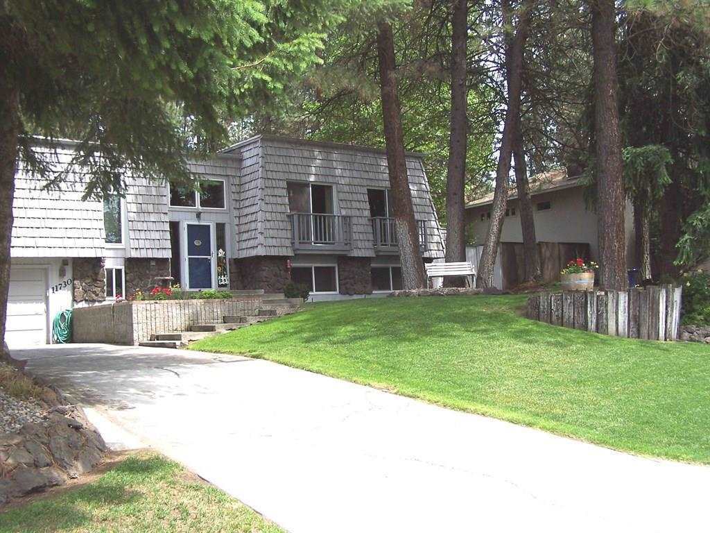 Property Photo: 11730 N Fairwood Dr WA 99218