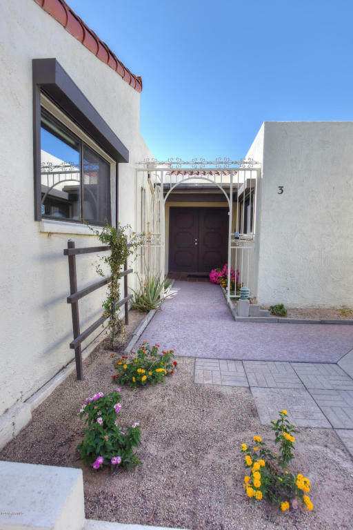 Property Photo:  1500 N Markdale -- 3  AZ 85201 