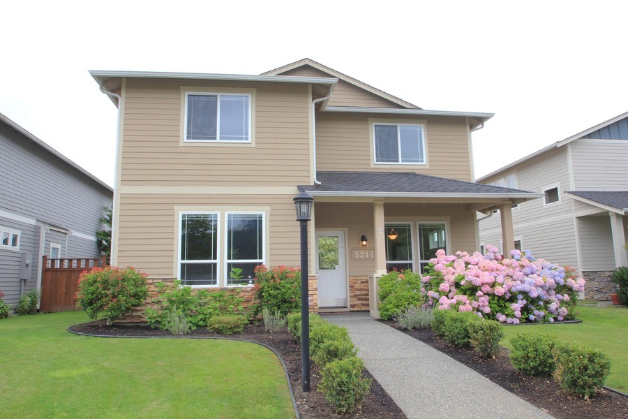 Property Photo:  5214 Graham Ave  WA 98390 