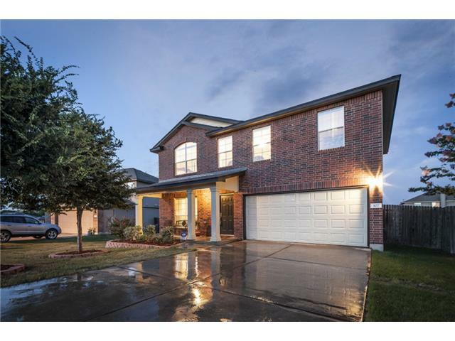 Property Photo: 107 Baldwin Street TX 78634