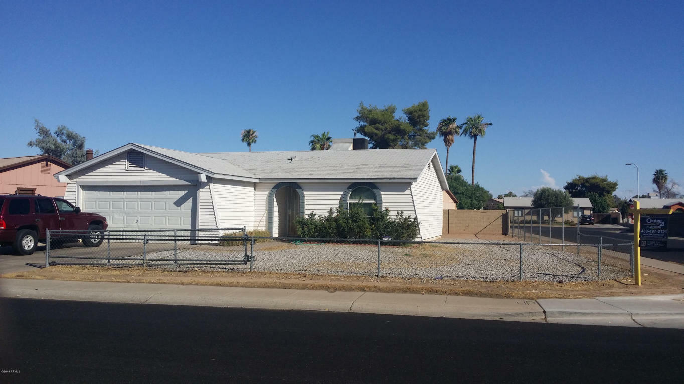 Property Photo:  8121 W Meadowbrook Avenue  AZ 85033 