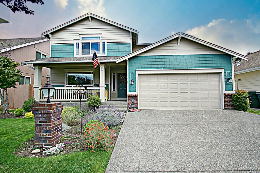 Property Photo:  17825 25th Avenue Ct E  WA 98445 