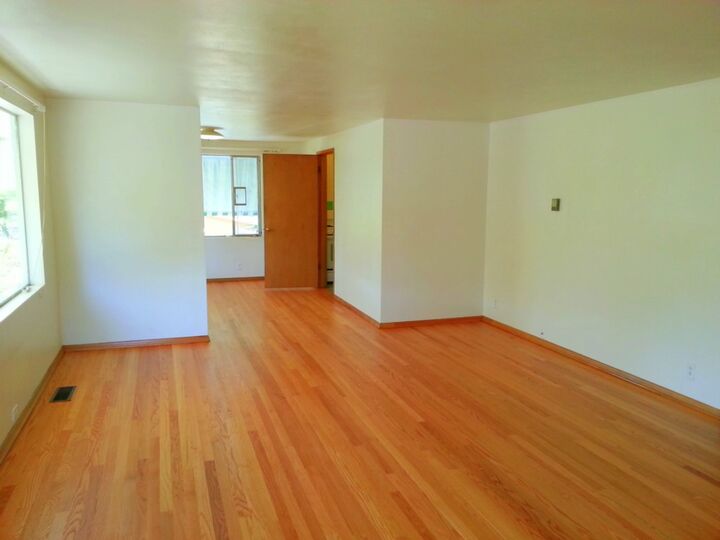 Property Photo:  6545  40th Avenue NE  WA 98115 