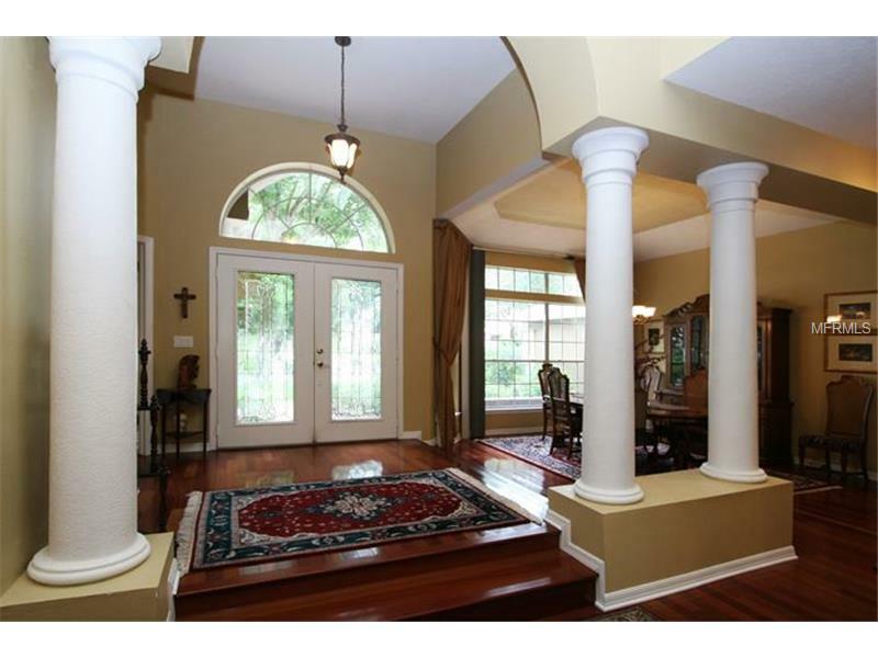 Property Photo:  7608 Apple Tree Circle  FL 32819 