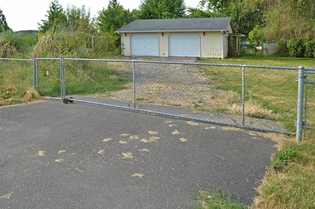 Property Photo:  306 Tacoma Blvd  WA 98001 