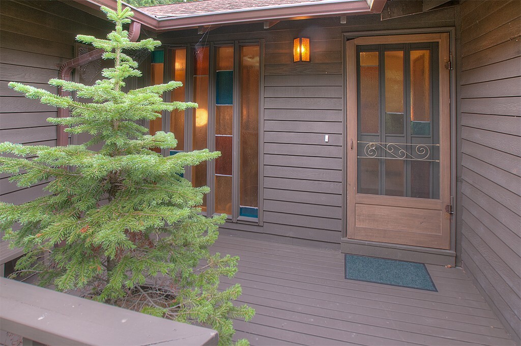 Property Photo: 3210 102nd Ave NE WA 98004