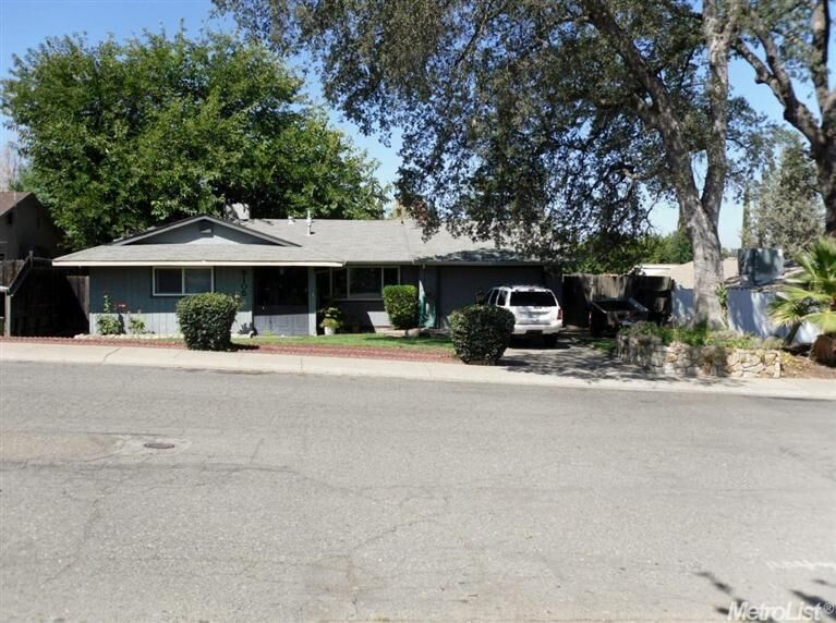Property Photo: 5105 Olean St CA 95628