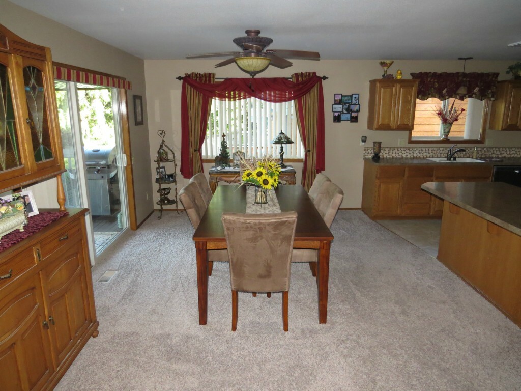 Property Photo: 1460 SE Crescent Dr WA 98584