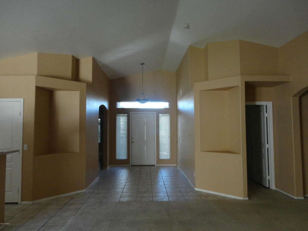 Property Photo: 5236 W Kaler Circle AZ 85301