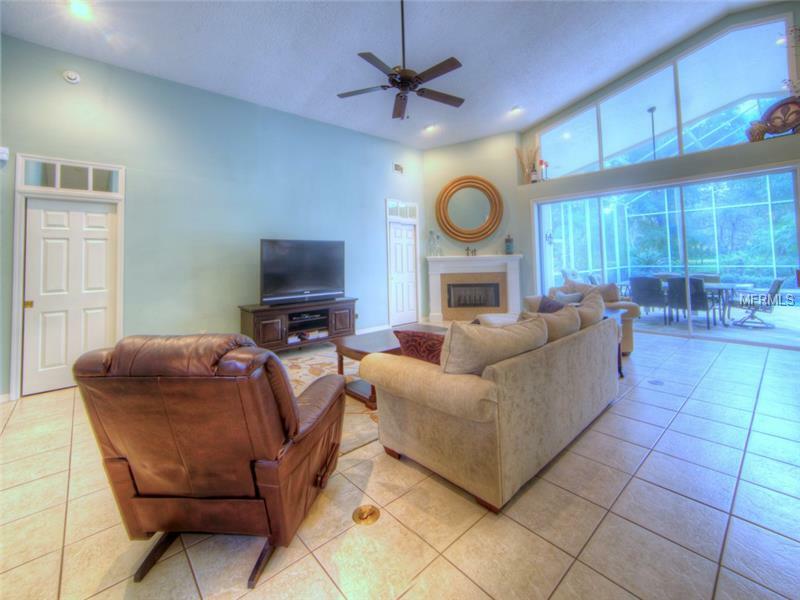 Property Photo:  704 Ironwood Court  FL 32708 