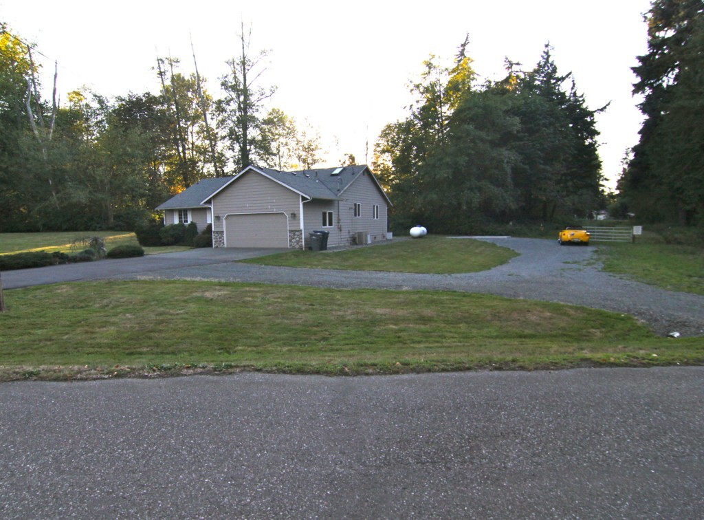 Property Photo:  5418 96th Dr SE  WA 98290 