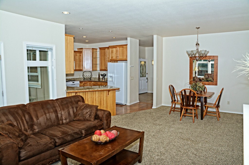 Property Photo:  6367 Murray Wy B  WA 98837 