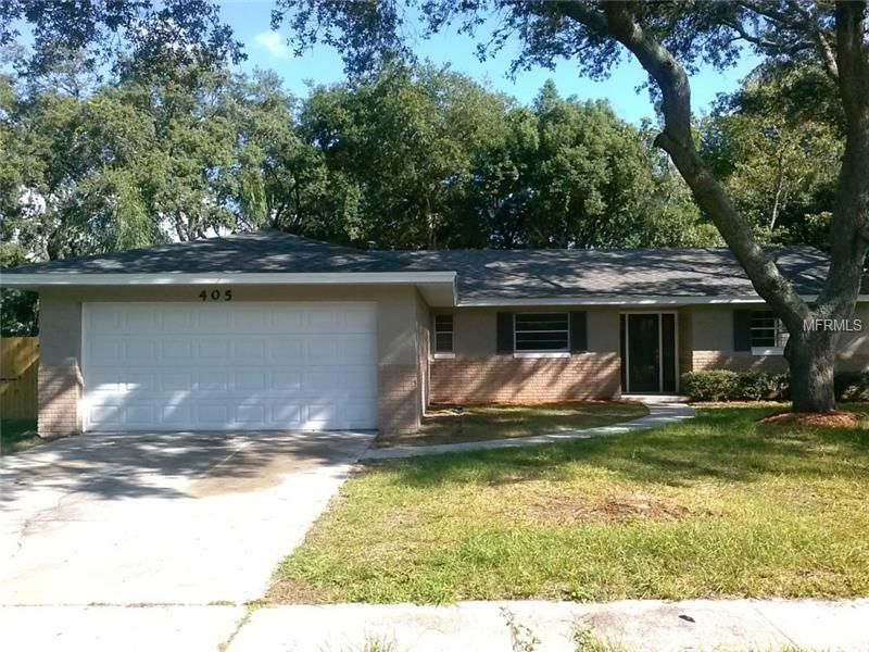 Property Photo:  405 Eagle Circle  FL 32707 