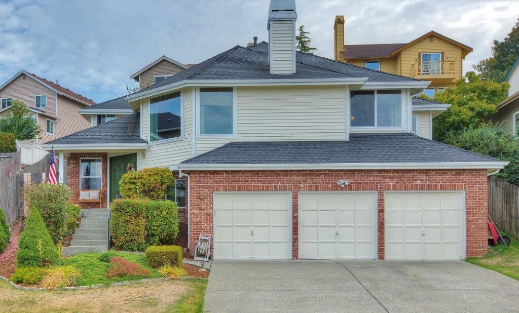 Property Photo:  27916 21st Ave S  WA 98003 