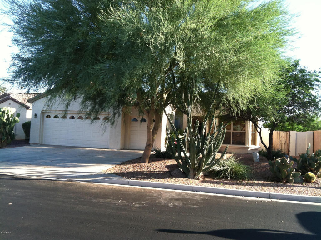 Property Photo: 3411 E Gleneagle Place AZ 85249