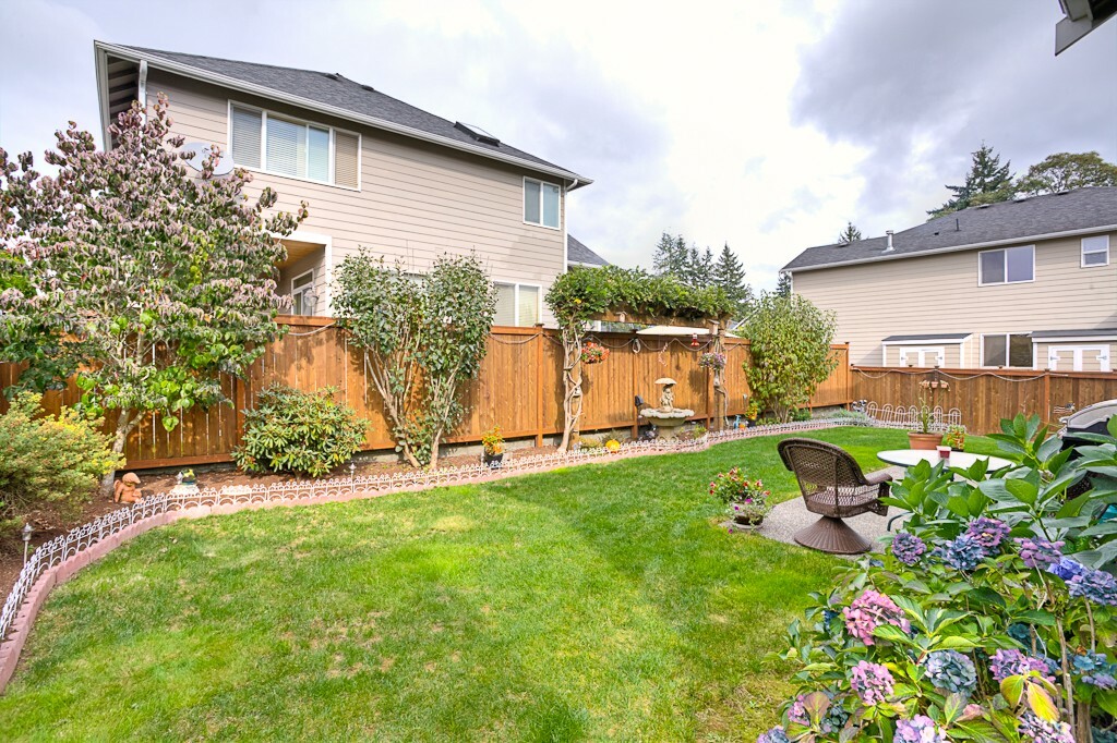 Property Photo: 17721 11th Place W WA 98037