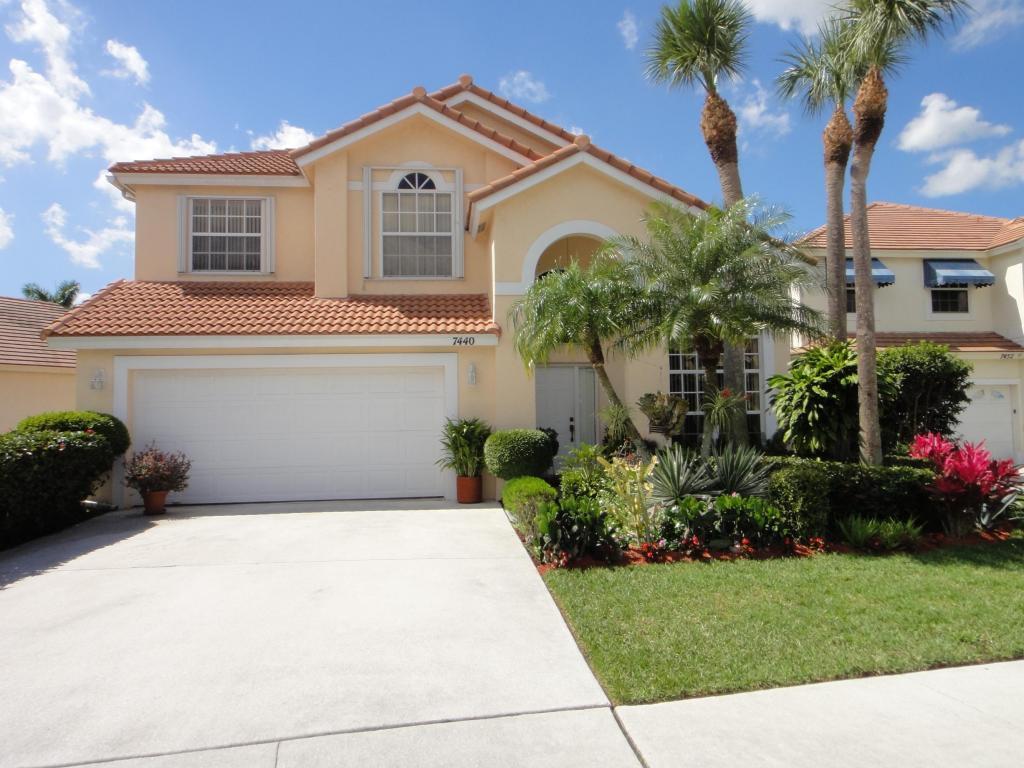 Property Photo:  7440 Oakboro Drive  FL 33467 