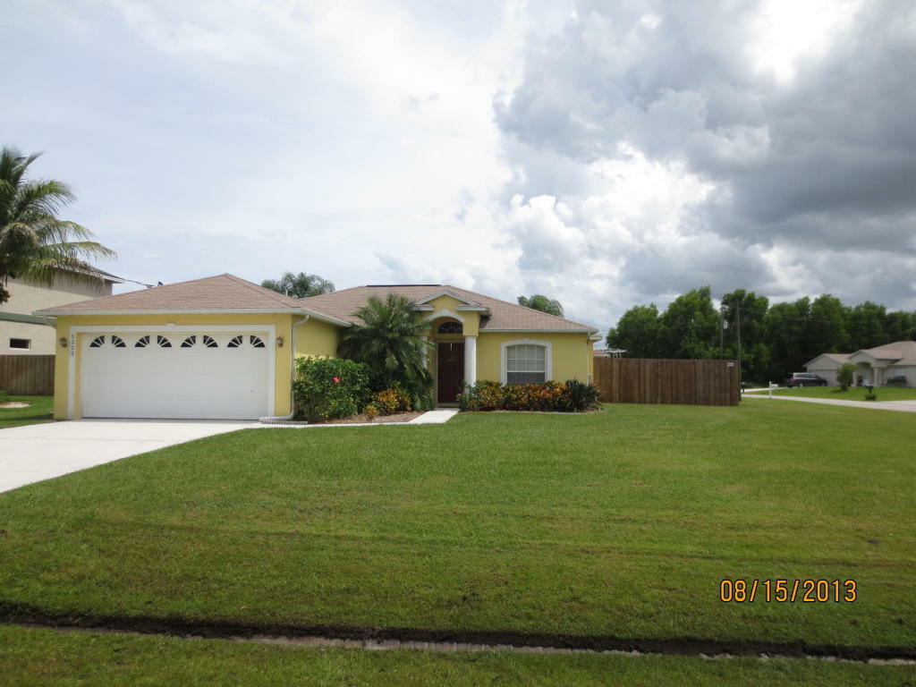 Property Photo:  5323 NW Perez Court  FL 34983 
